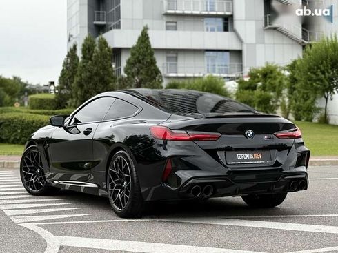 BMW M8 2023 - фото 11