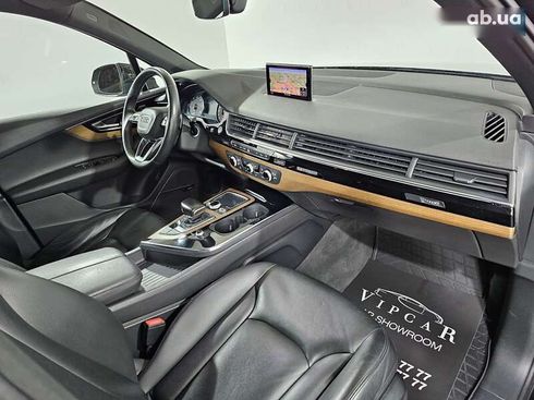 Audi Q7 2017 - фото 23