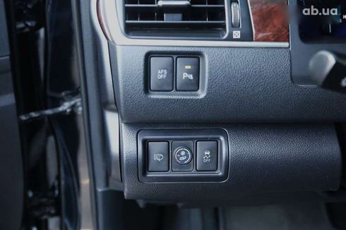 Toyota Camry 2016 - фото 25