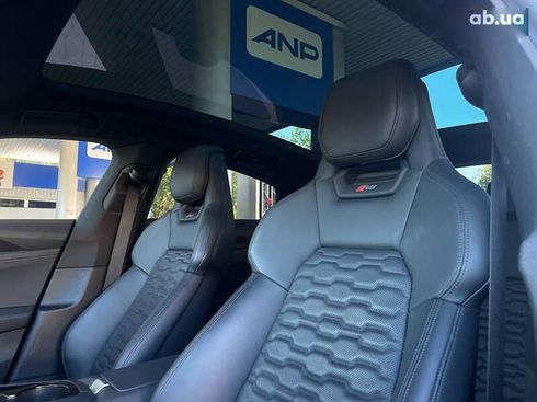 Audi RS e-tron GT 2023 - фото 17