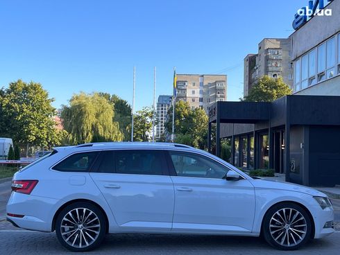 Skoda Superb 2016 белый - фото 9