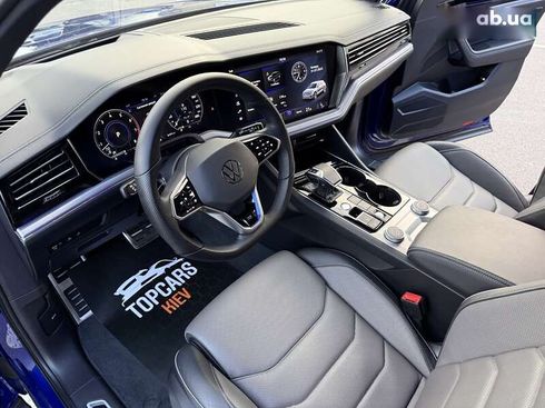 Volkswagen Touareg 2022 - фото 21