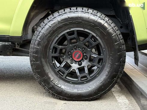 Toyota 4Runner 2021 - фото 15