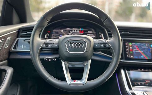 Audi Q8 2019 - фото 11