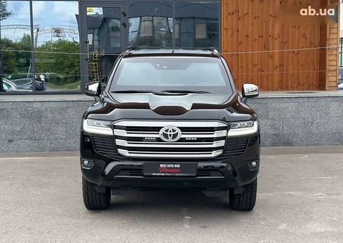 Toyota Land Cruiser 2022 - фото 2