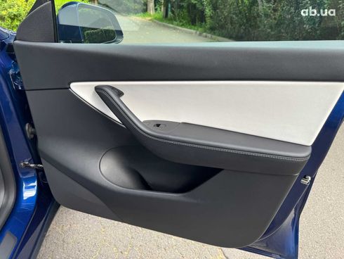 Tesla Model Y 2021 синий - фото 26