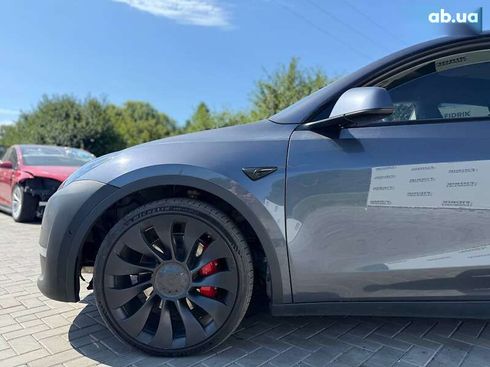 Tesla Model Y 2023 - фото 13