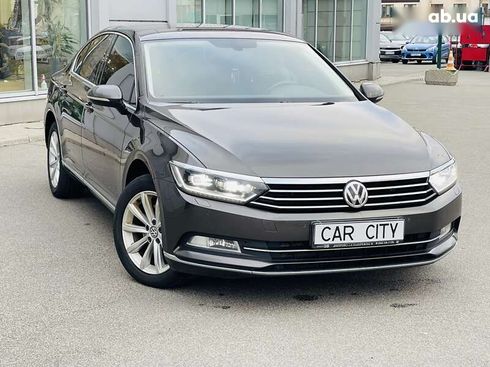 Volkswagen Passat 2016 - фото 8