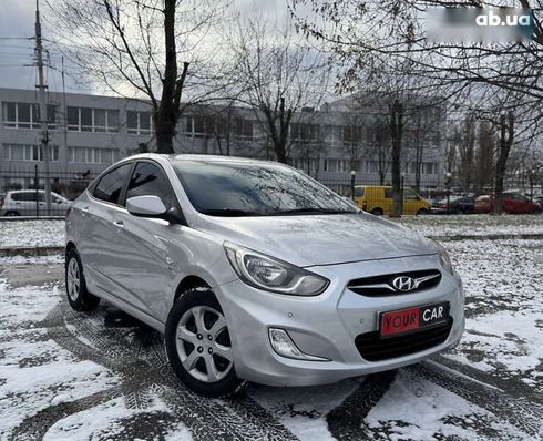 Hyundai Accent 2012 - фото 15