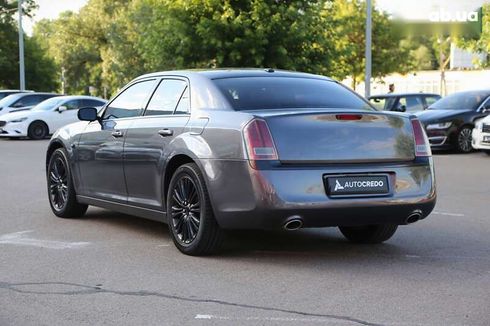 Chrysler 300C 2013 - фото 5