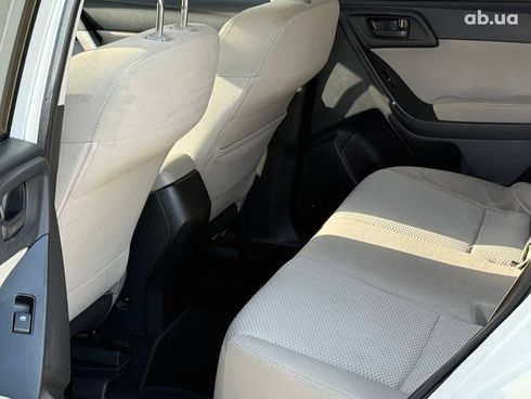Subaru Forester 2014 белый - фото 13