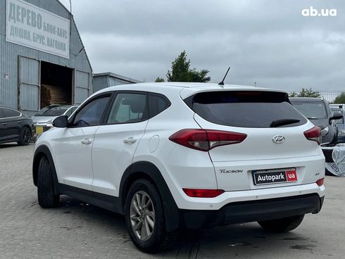 Hyundai Tucson 2016 белый - фото 19