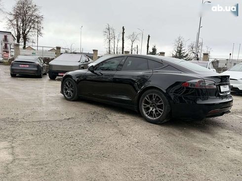 Tesla Model S 2021 - фото 16