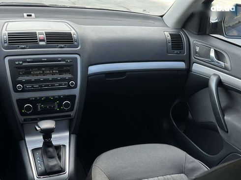 Skoda Octavia 2012 - фото 26