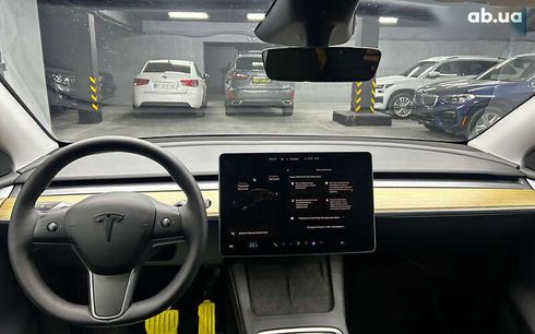 Tesla Model Y 2023 - фото 7
