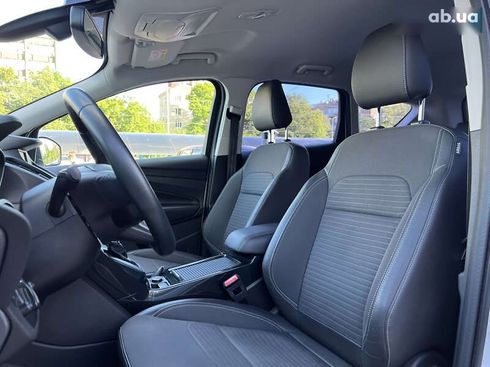 Ford Kuga 2019 - фото 9