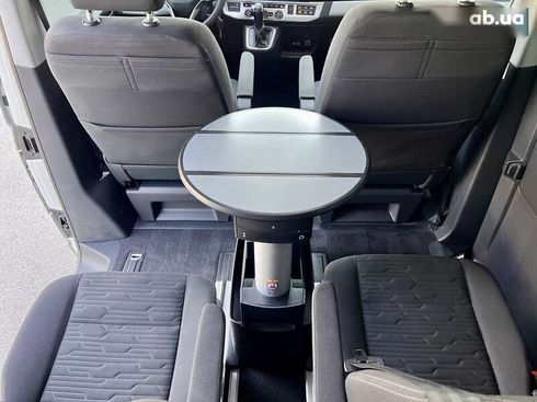Volkswagen Multivan 2020 - фото 29