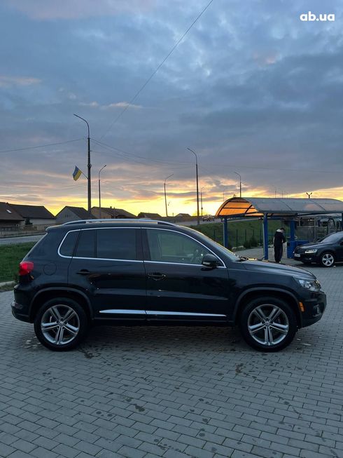 Volkswagen Tiguan 2016 черный - фото 3