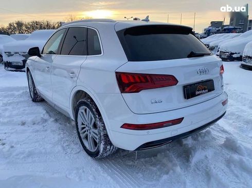 Audi Q5 2018 - фото 5