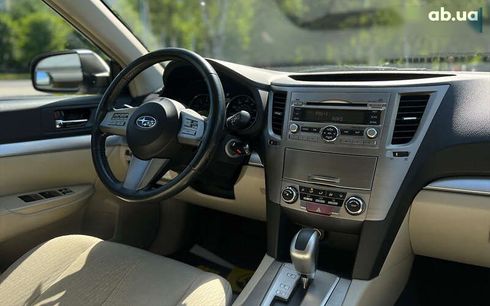 Subaru Outback 2010 - фото 13
