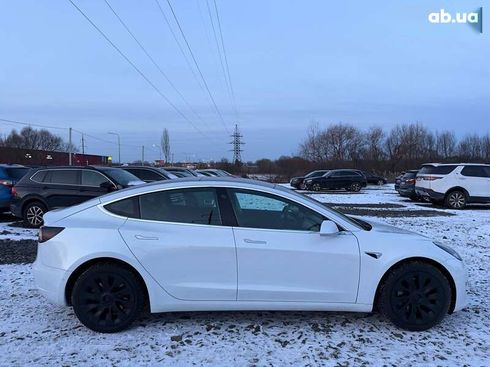 Tesla Model 3 2019 - фото 7
