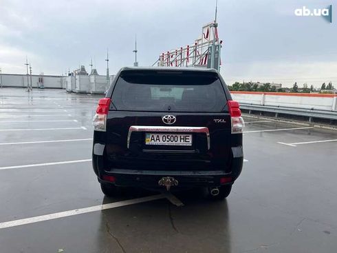Toyota Land Cruiser Prado 2010 - фото 6