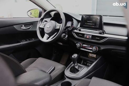 Kia Forte 2019 - фото 13