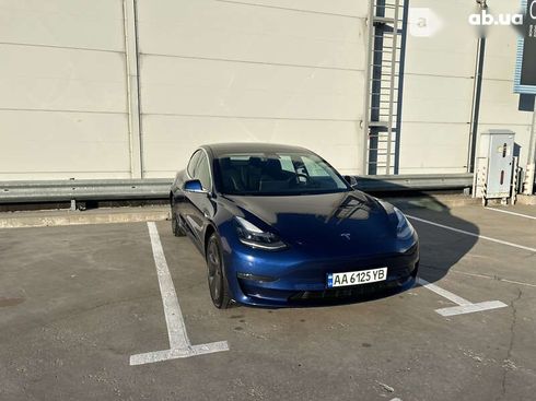 Tesla Model 3 2019 - фото 6