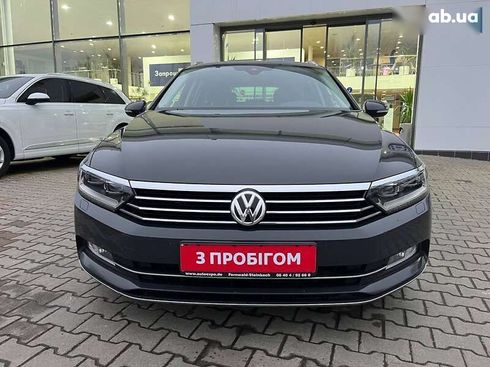 Volkswagen Passat 2018 - фото 2