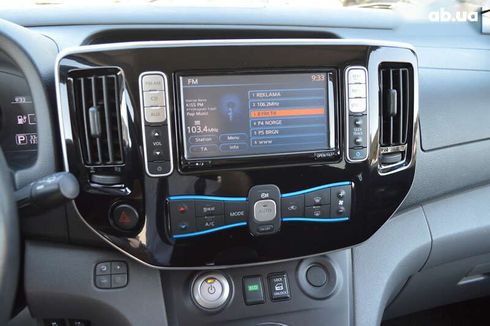 Nissan e-NV200 2016 - фото 23