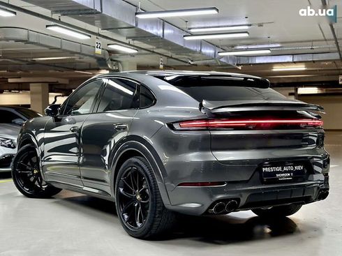 Porsche Cayenne 2024 - фото 30