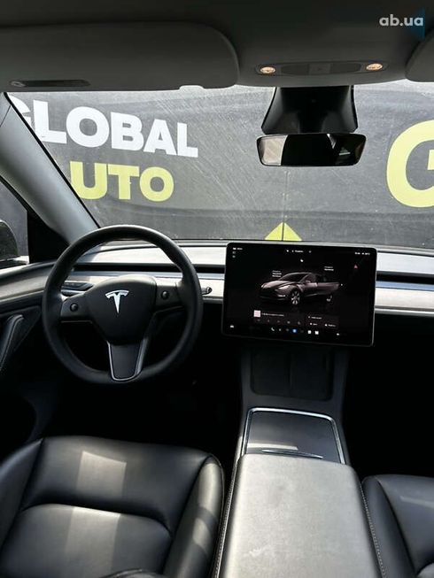 Tesla Model Y 2023 - фото 10