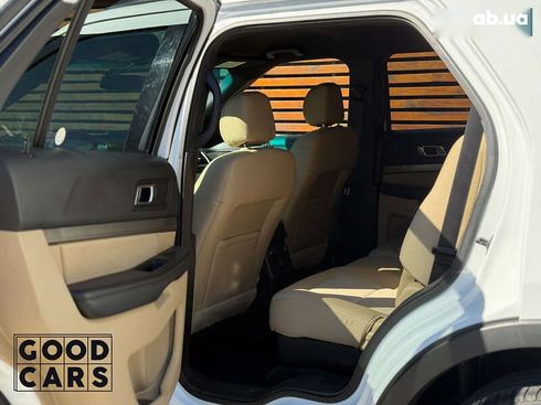 Ford Explorer 2017 - фото 19