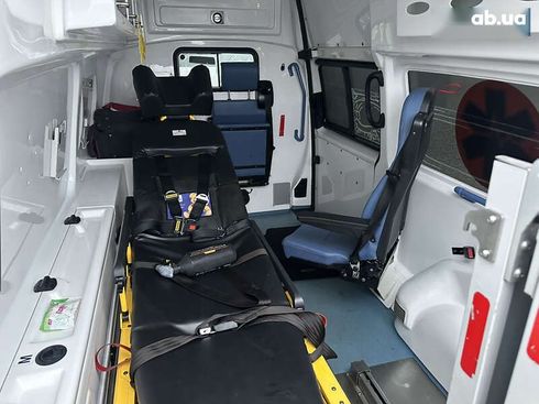 Volkswagen Transporter 2017 - фото 17