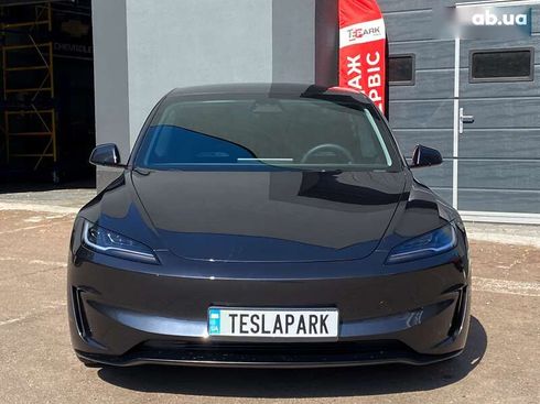 Tesla Model 3 2024 - фото 2