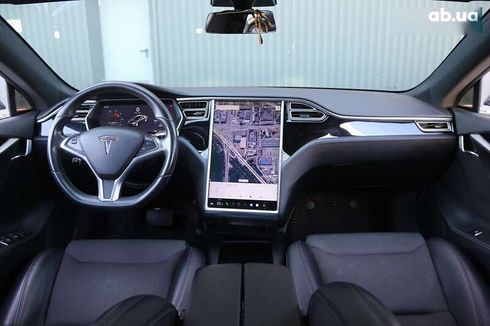 Tesla Model S 2018 - фото 13