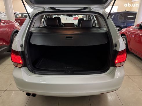Volkswagen Jetta 2013 белый - фото 6