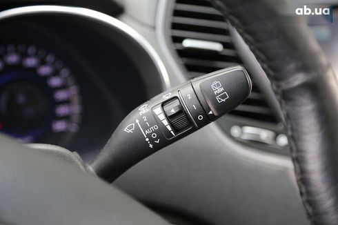 Hyundai Santa Fe 2013 - фото 24