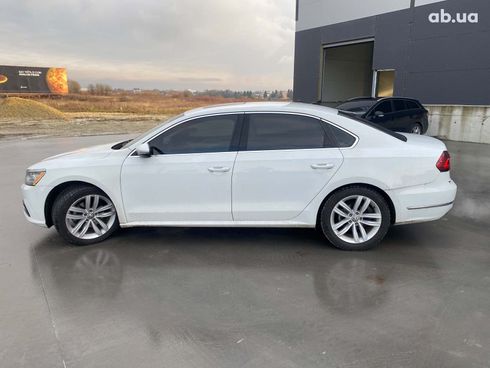 Volkswagen Passat 2018 белый - фото 9