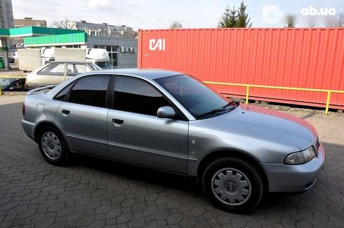 Audi A4 1996 - фото 6