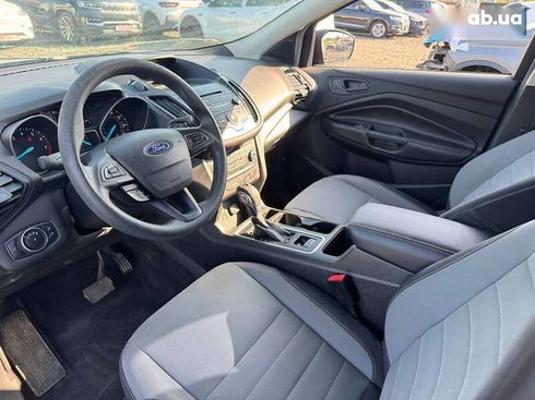Ford Escape 2017 - фото 10