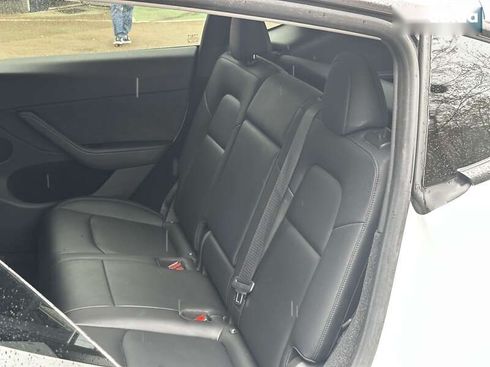 Tesla Model Y 2023 - фото 15