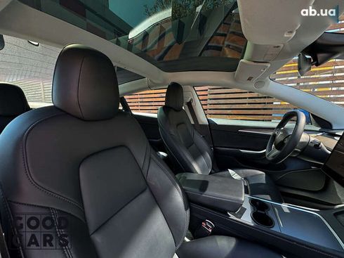 Tesla Model 3 2023 - фото 15