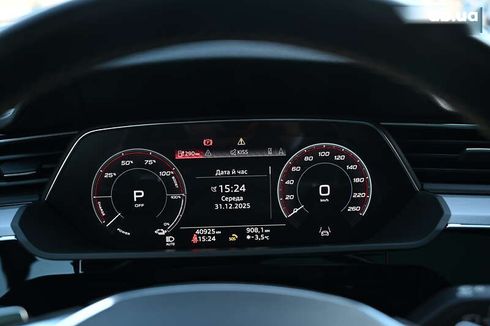 Audi e-tron S 2021 - фото 23