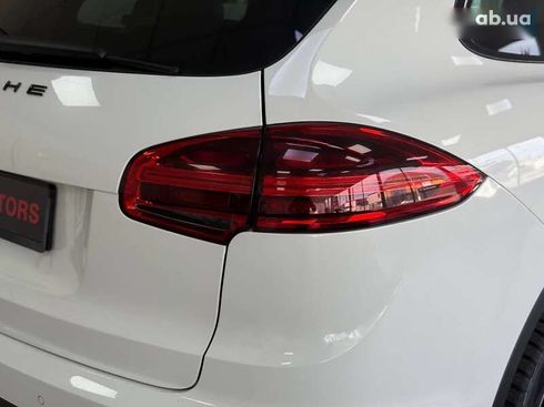 Porsche Cayenne 2015 - фото 12