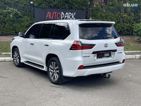 Lexus LX 2015 - фото 11