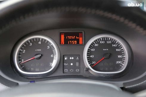 Dacia Duster 2011 - фото 16