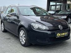 Продажа б/у Volkswagen Golf 2010 года - купить на Автобазаре