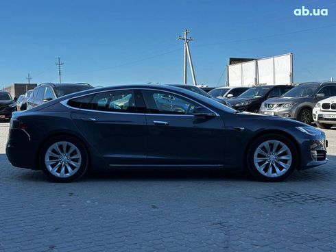 Tesla Model S 2018 серый - фото 12