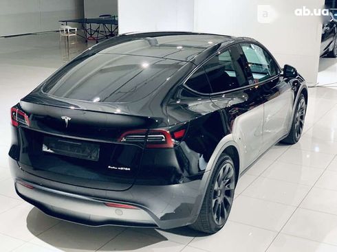 Tesla Model Y 2021 - фото 10
